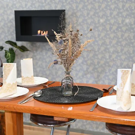 Apartament Apartament *